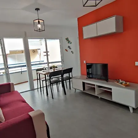 Cosette Hossne Apartment *